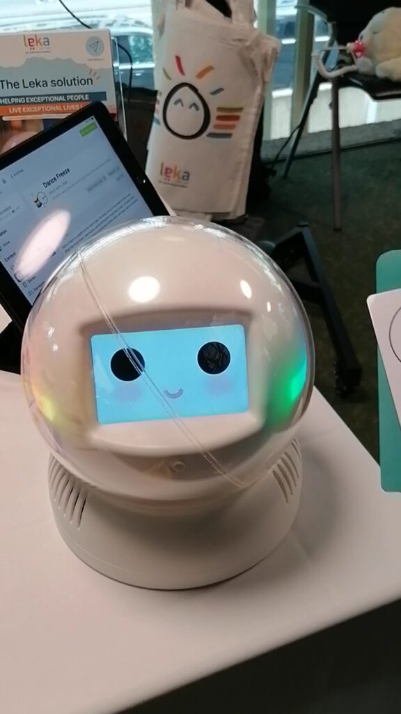 Robot éducatif LEKA